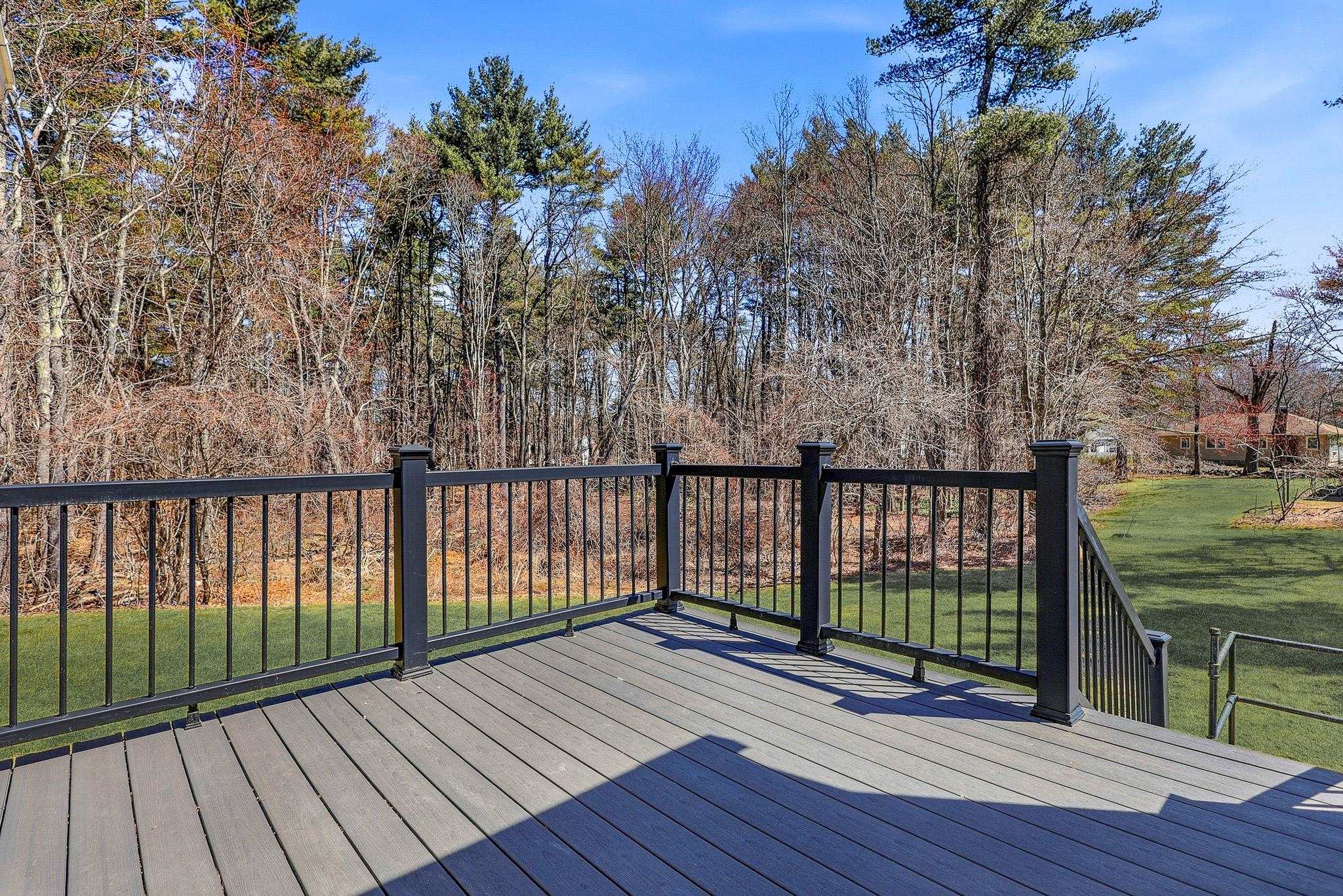 358 East Road Hampstead, NH 03841 - Photo 25 of 28