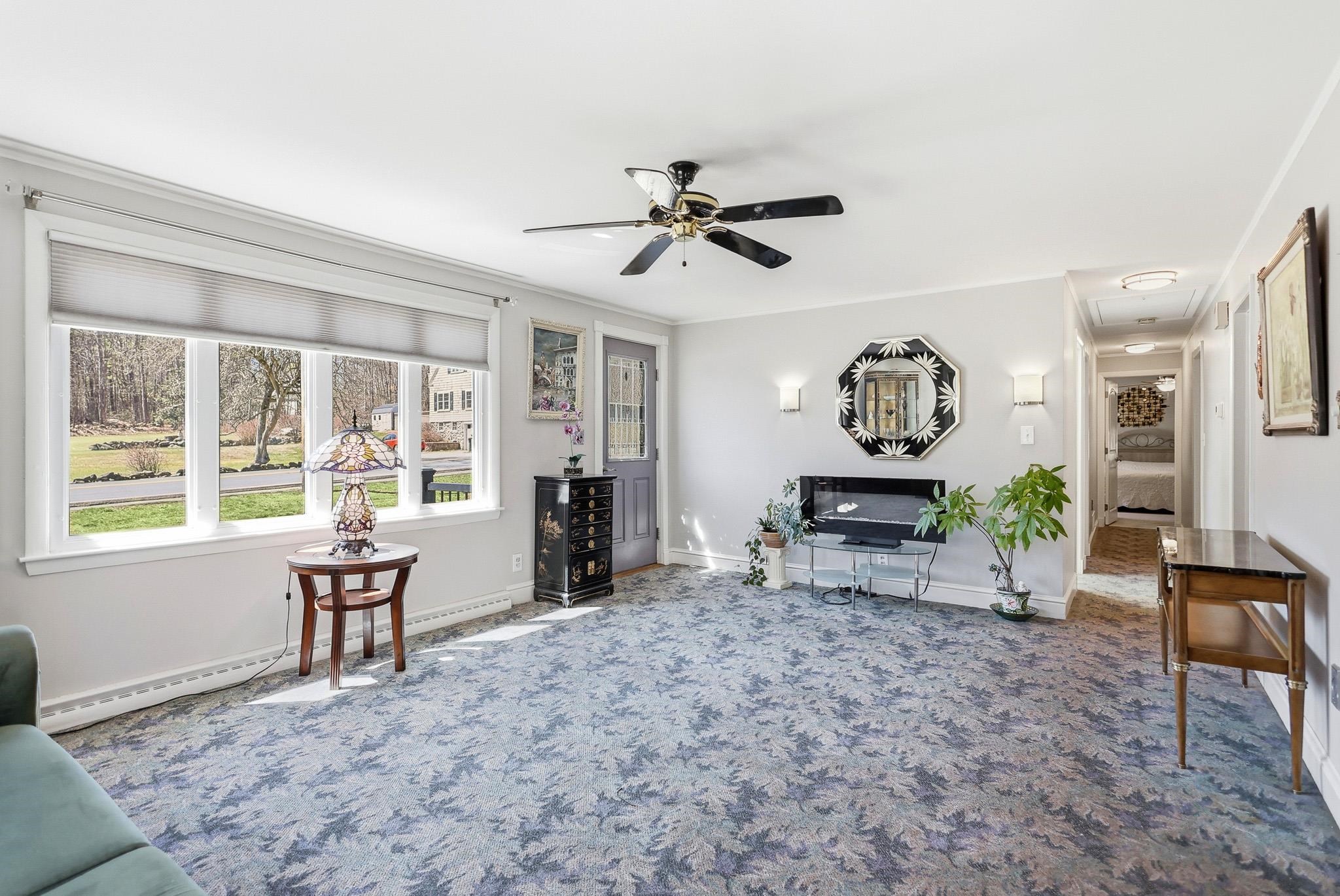 358 East Road Hampstead, NH 03841 - Photo 6 of 28