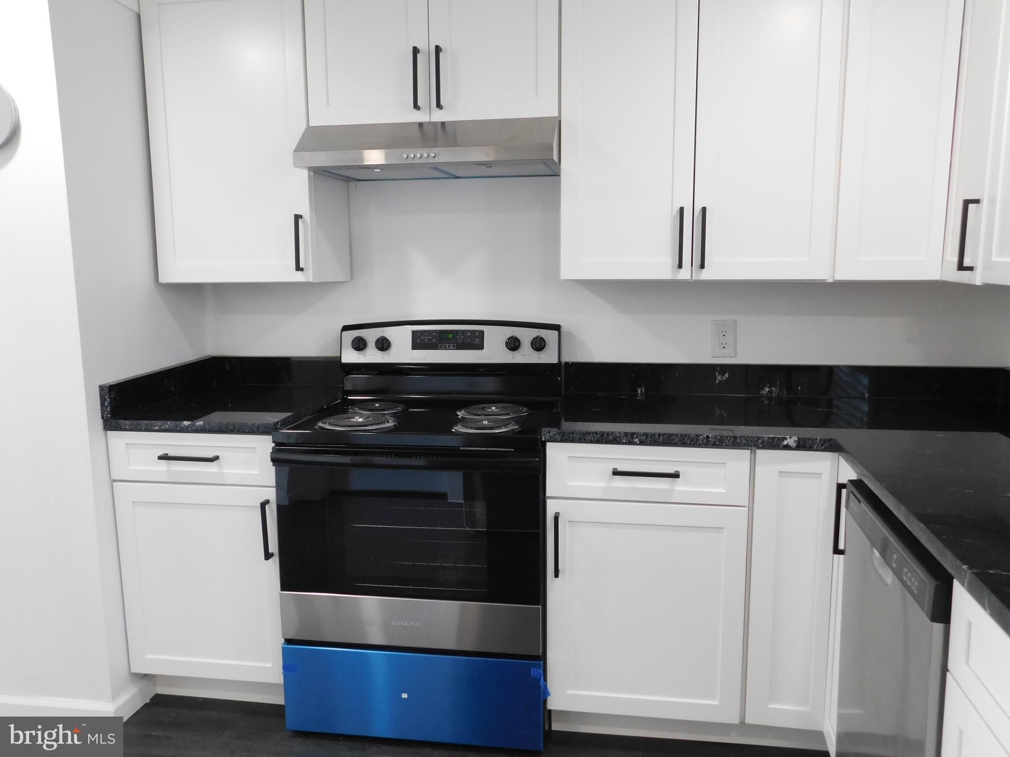 398 Shady Grove Lane Charles Town, WV 25414 - Photo 10 of 25 Kitchen