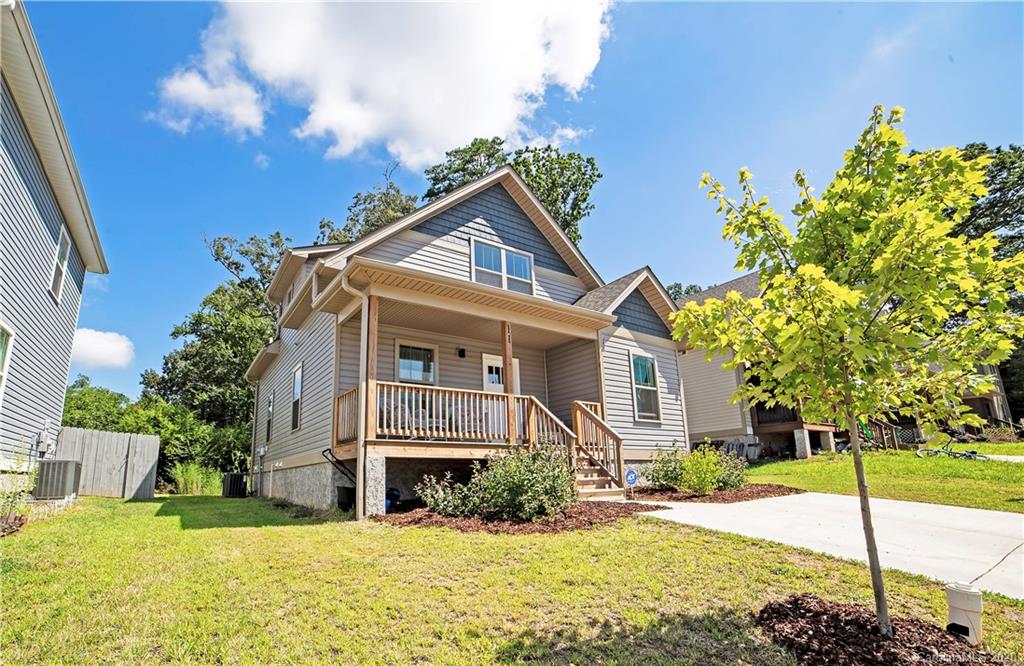 11 Yarrow Meadow Road Weaverville, NC 28787 - Photo 2 of 31 Gallery Image 2