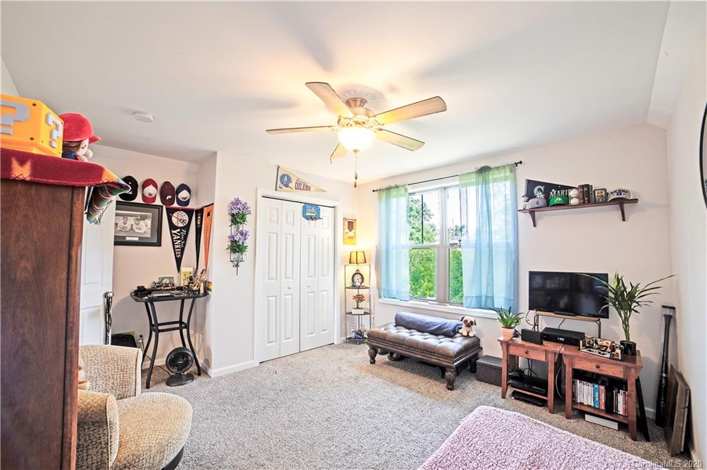 11 Yarrow Meadow Road Weaverville, NC 28787 - Photo 19 of 31 Gallery Image 19
