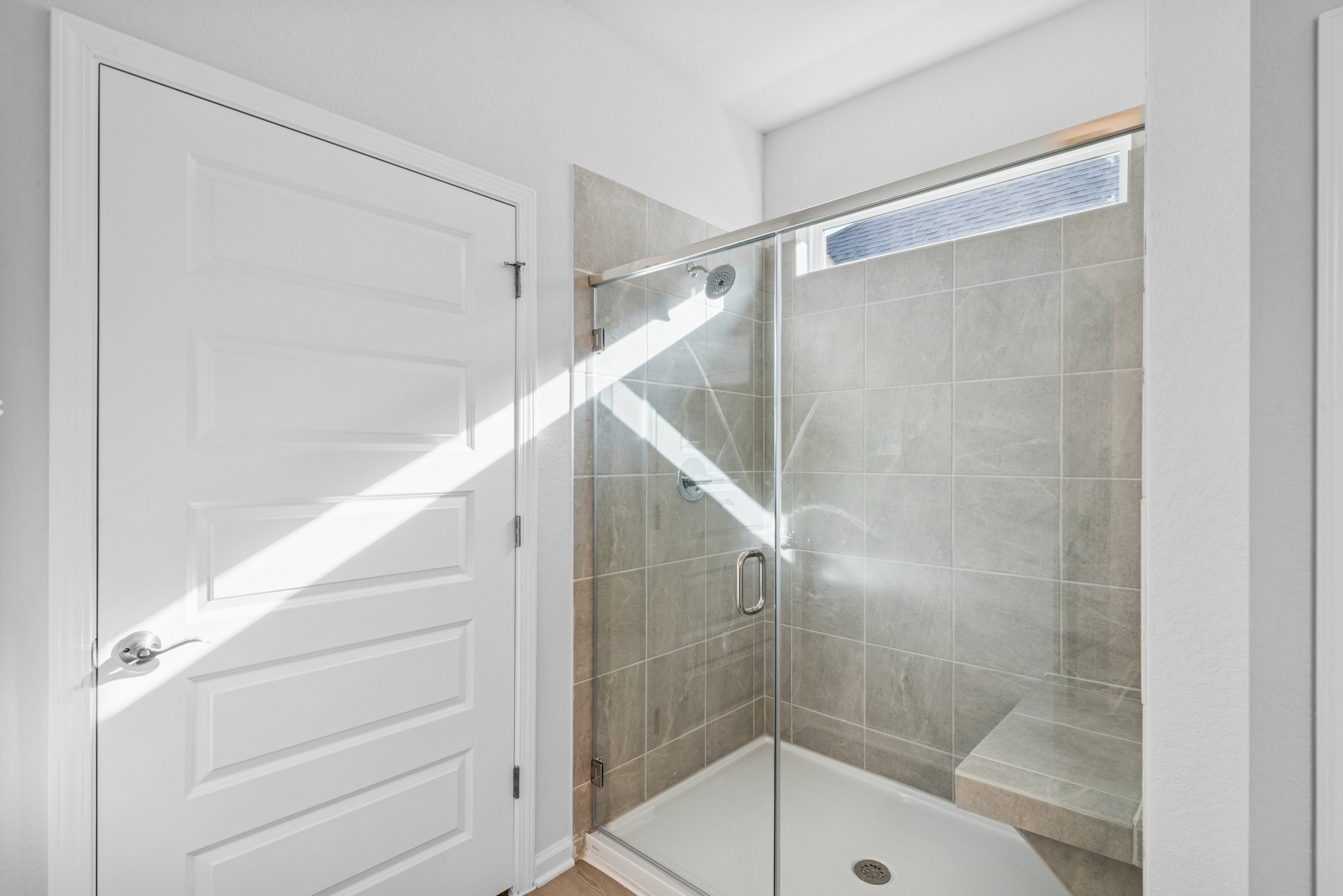 9742 Enclave Ridge Road Willis, TX 77318 - Photo 19 of 24 The Pearson- Primary Bath with Walk-In Shower