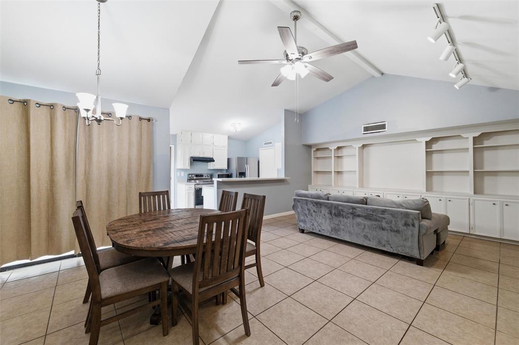 7254 Pineberry Road Dallas, TX 75249 - Photo 18 of 38 Gallery Image 18