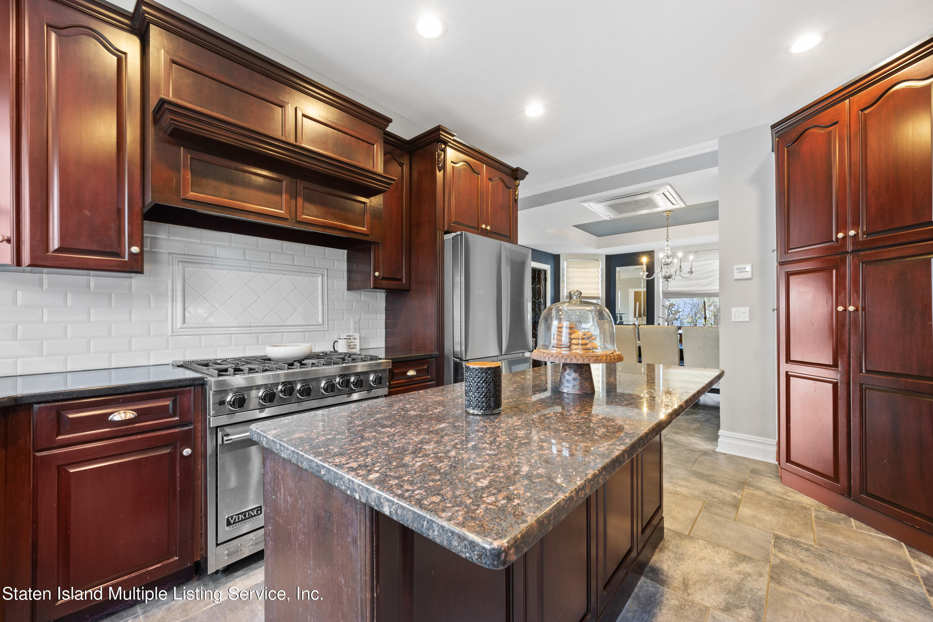 142 Manor Road Staten Island, NY 10310 - Photo 13 of 54 1-38