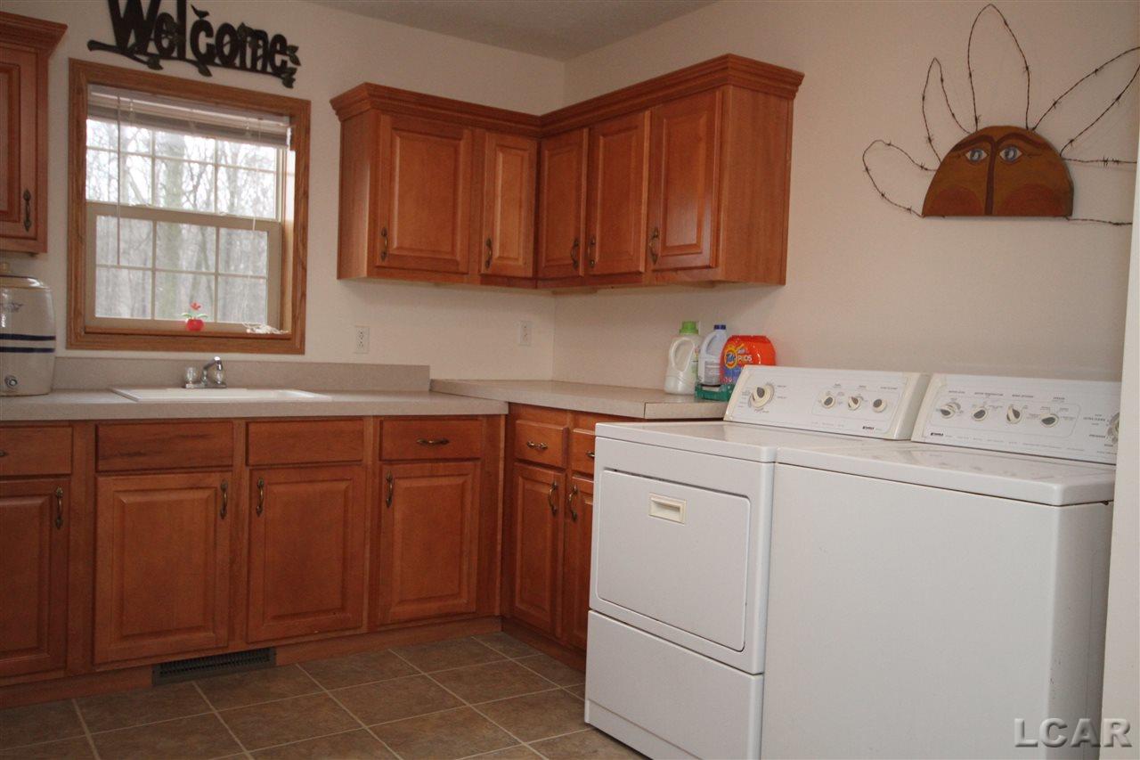 10008 Baker Road Jerome, MI 49249 - Photo 10 of 19