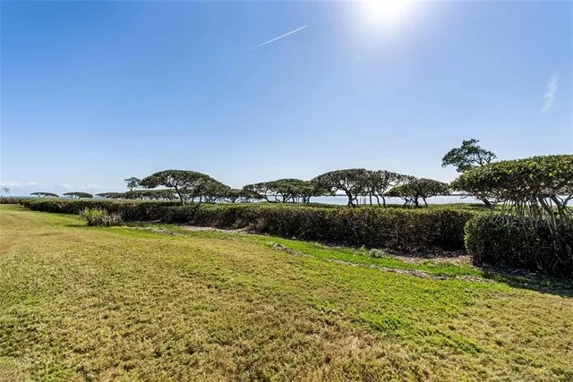 $985,000 | 73 Tidy Island Boulevard, Unit 73, Bradenton, FL 34210
