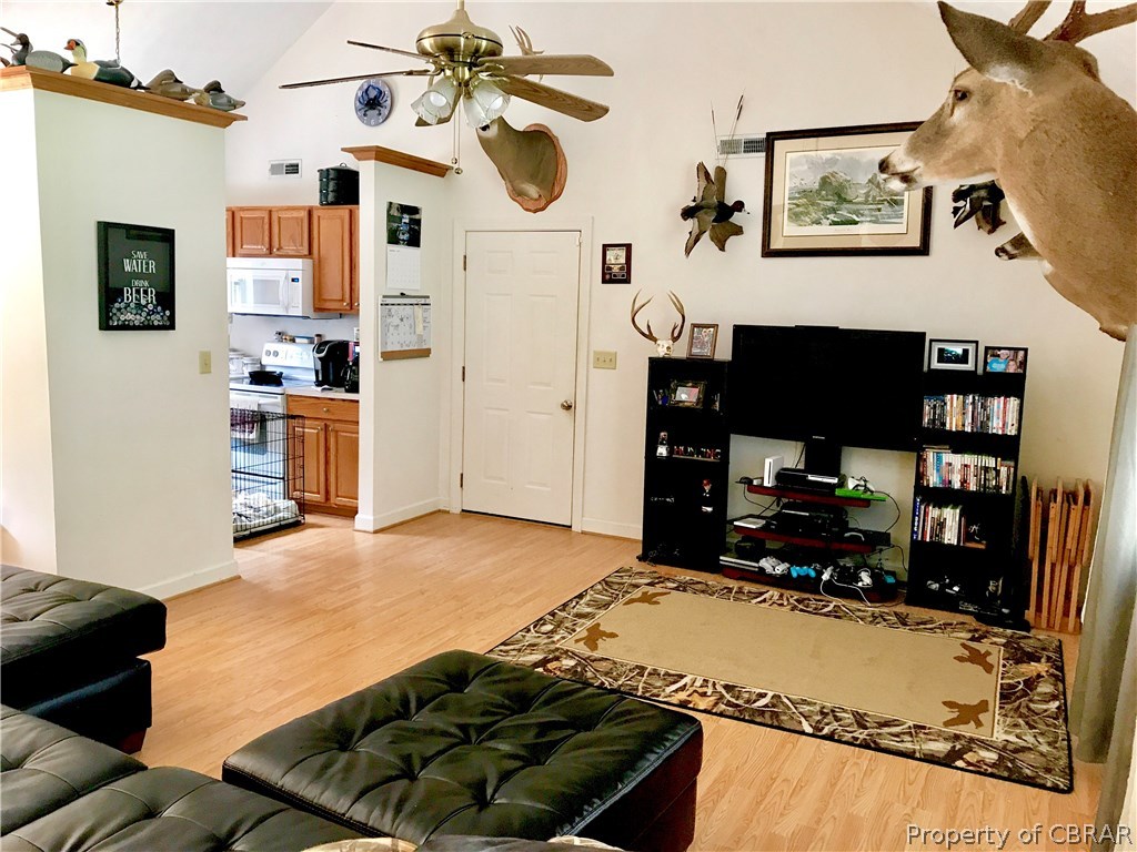 122 Weeks Road Water View, VA 23180 - Photo 3 of 17 Gallery Image 3