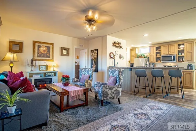 $318,000 | 1030 Excelsior Lane, Challis, ID 83226