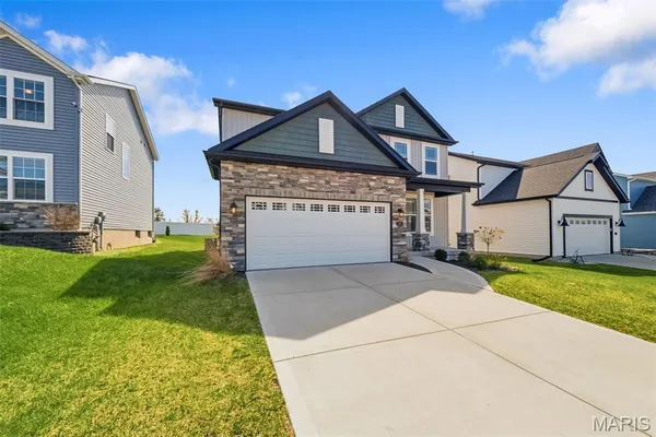 $2,800 | 106 Sommerset Court, Lake St. Louis, MO 63367