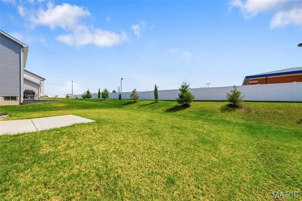 $2,800 | 106 Sommerset Court, Lake St. Louis, MO 63367
