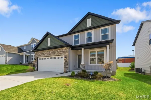 $2,800 | 106 Sommerset Court, Lake St. Louis, MO 63367