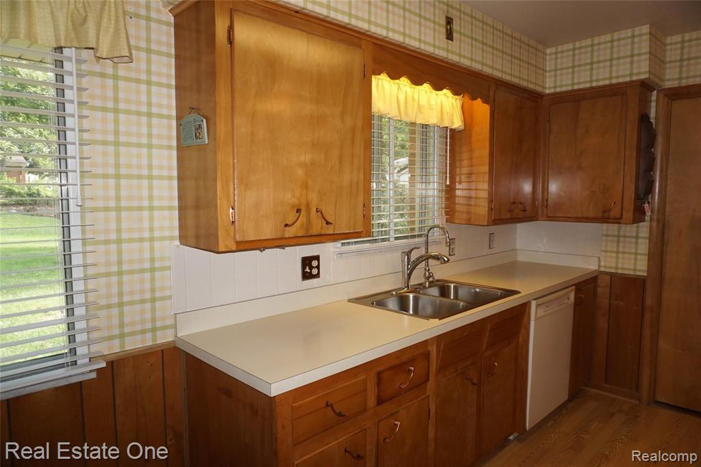 200 Windsor Road Rochester Hills, MI 48307 - Photo 15 of 25