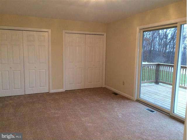 6217 Hf Rd Spring Grove Pa Spring Grove, PA 17362 - Photo 15 of 18 Bedroom (Master)