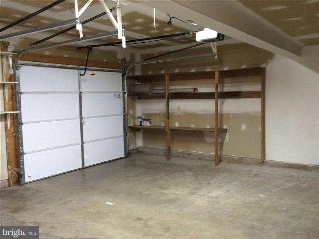6217 Hf Rd Spring Grove Pa Spring Grove, PA 17362 - Photo 18 of 18 Interior (General)