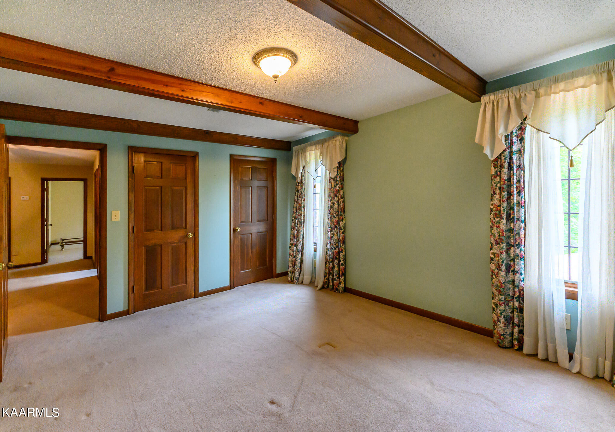 30158 Pond Creek Road Philadelphia, TN 37846 - Photo 32 of 48 Guest Bedroom