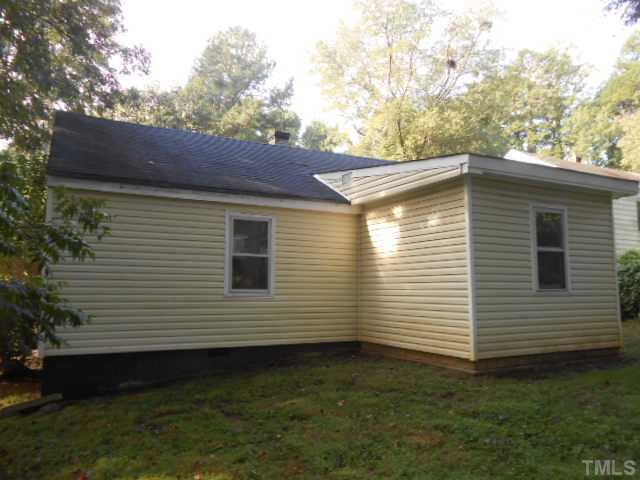 520 Steel Street Raleigh, NC 27603 - Photo 2 of 9 a view of a backyard