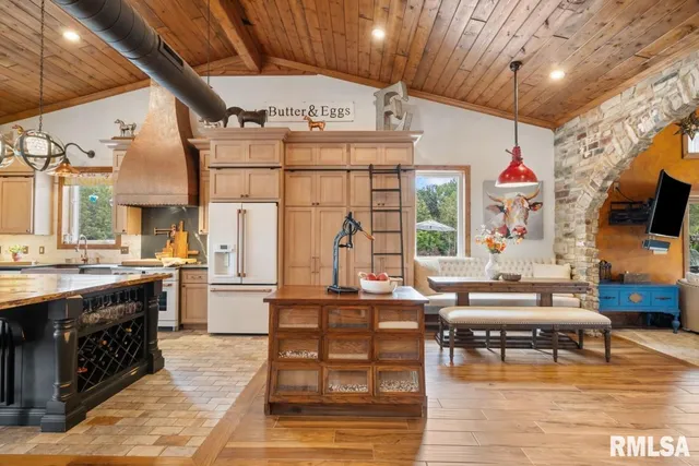 $1,750,000 | 965 Corzine Road, Buncombe, IL 62912