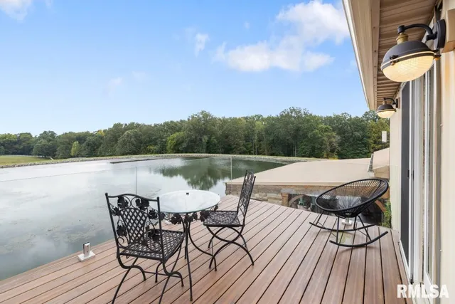 $1,750,000 | 965 Corzine Road, Buncombe, IL 62912