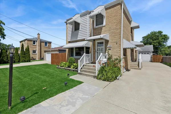 $419,000 | 1483 Orchard Street, Des Plaines, IL 60018