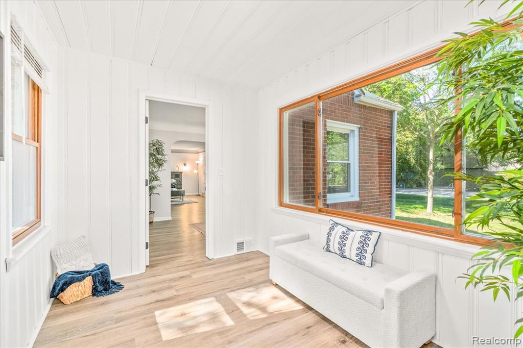 47049 Denton Road Belleville, MI 48111 - Photo 20 of 45 Gallery Image 20