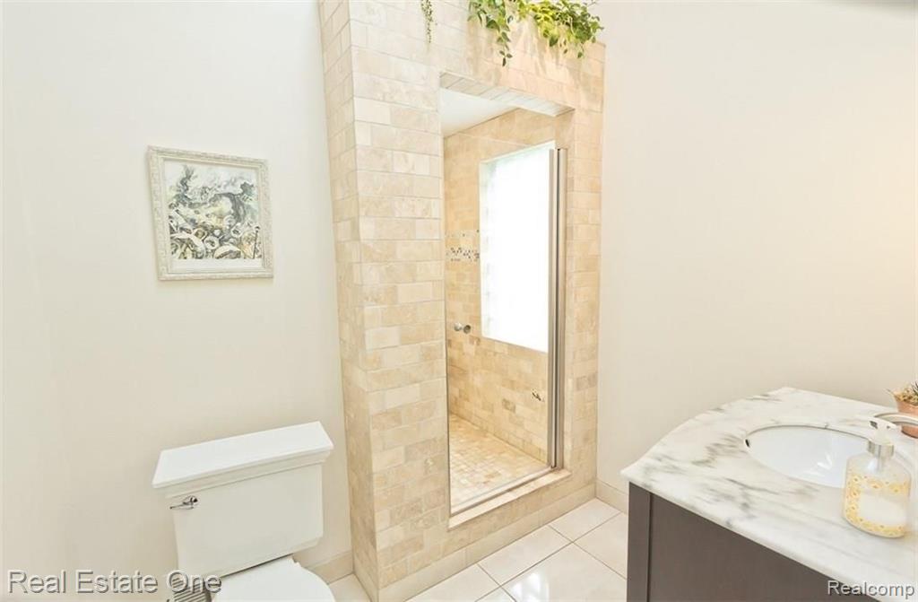 3947 Wakefield Road Berkley, MI 48072 - Photo 26 of 40