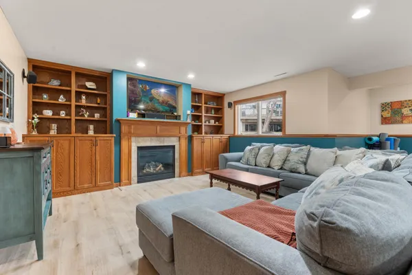 $595,900 | 2359 Scenic Point Drive Southwest, Rochester, MN 55902