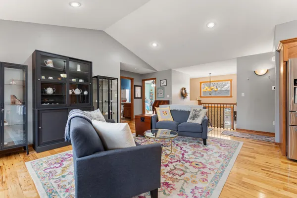 $595,900 | 2359 Scenic Point Drive Southwest, Rochester, MN 55902