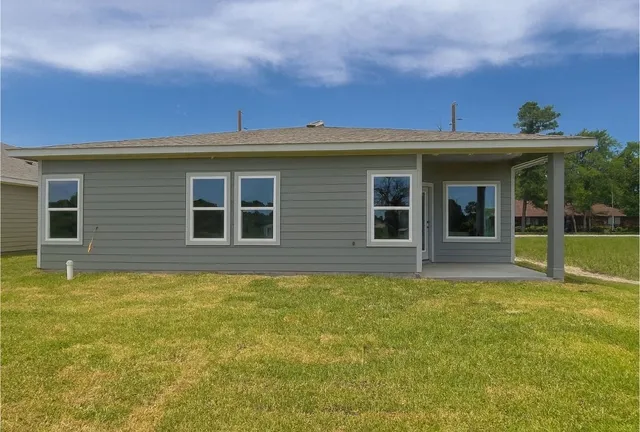 $180,000 | 8 Greenway Drive, Trinity, TX 75862