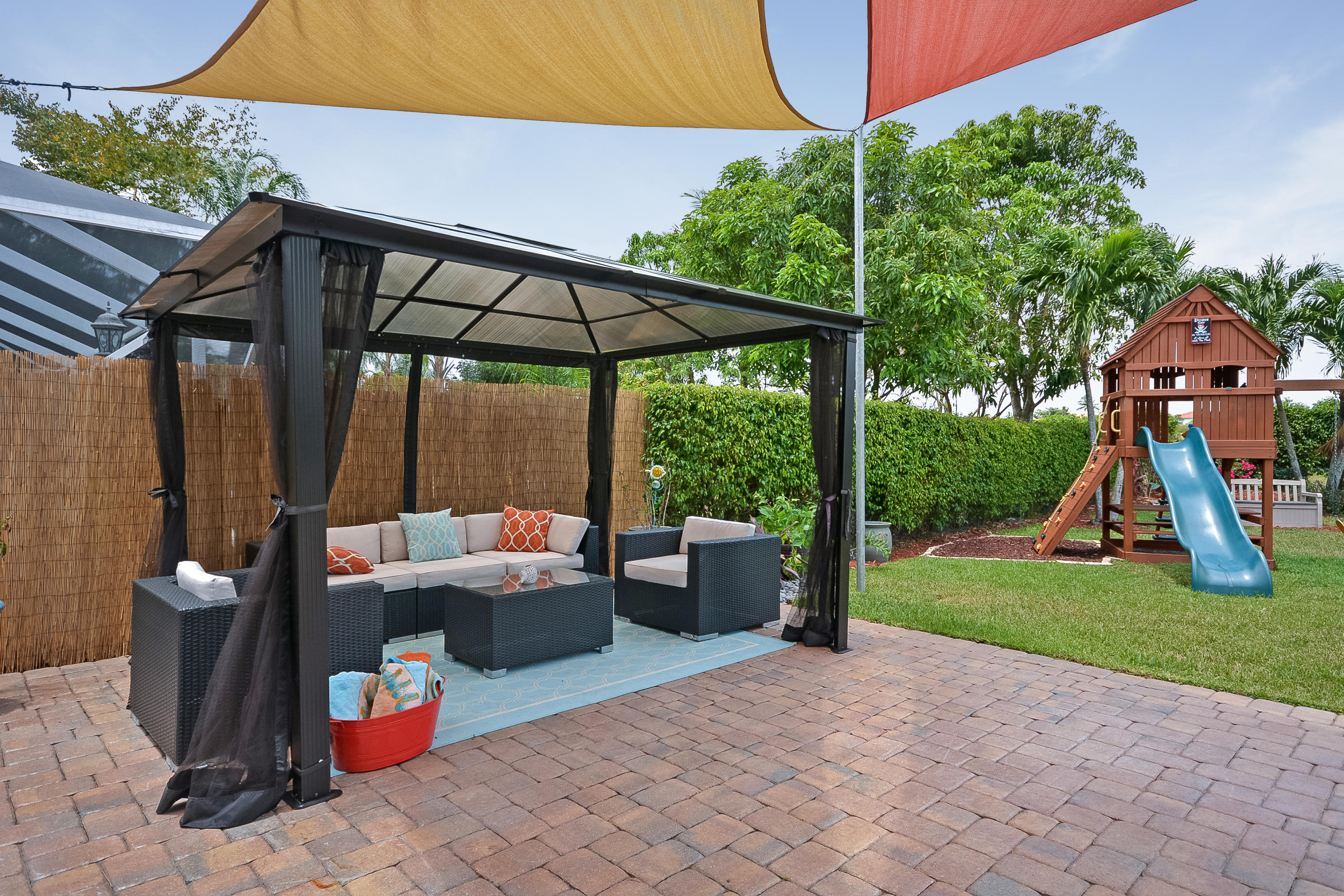 10636 Plainview Circle Boca Raton, FL 33498 - Photo 27 of 48 Pergola