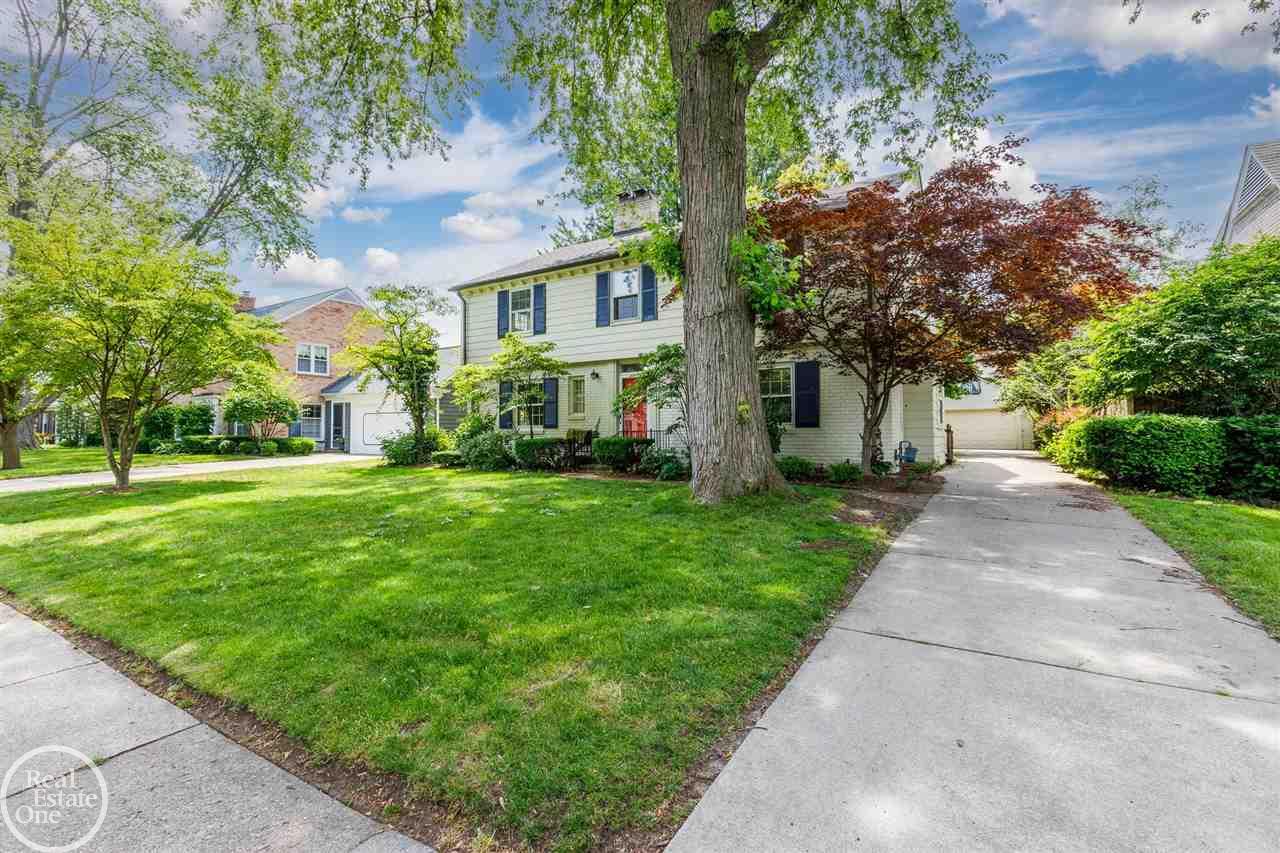 75 Handy Road Grosse Pointe, MI 48236 - Photo 3 of 46 50047805-2.JPG