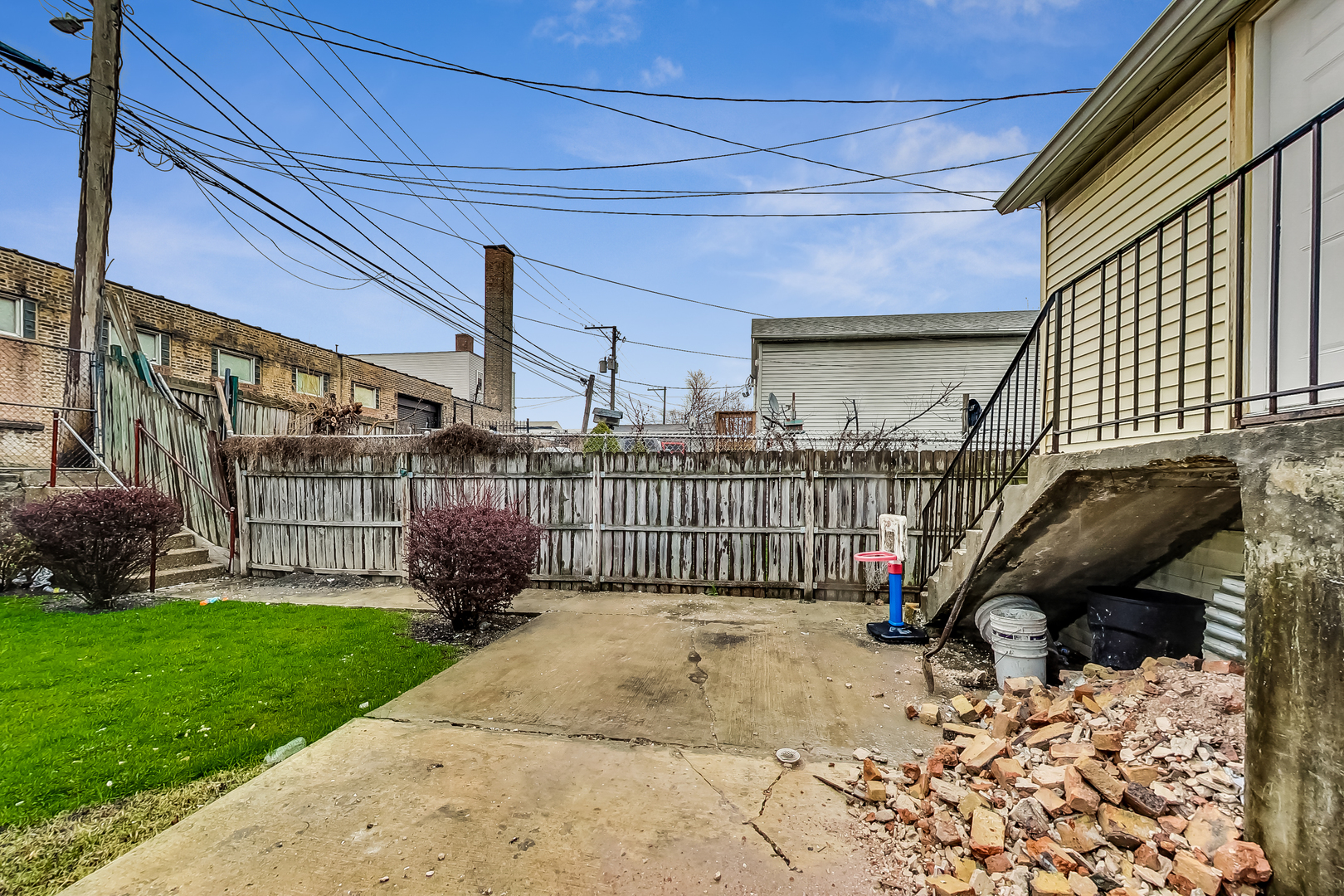 2338 West 18th Place Chicago, IL 60608 - Photo 56 of 63