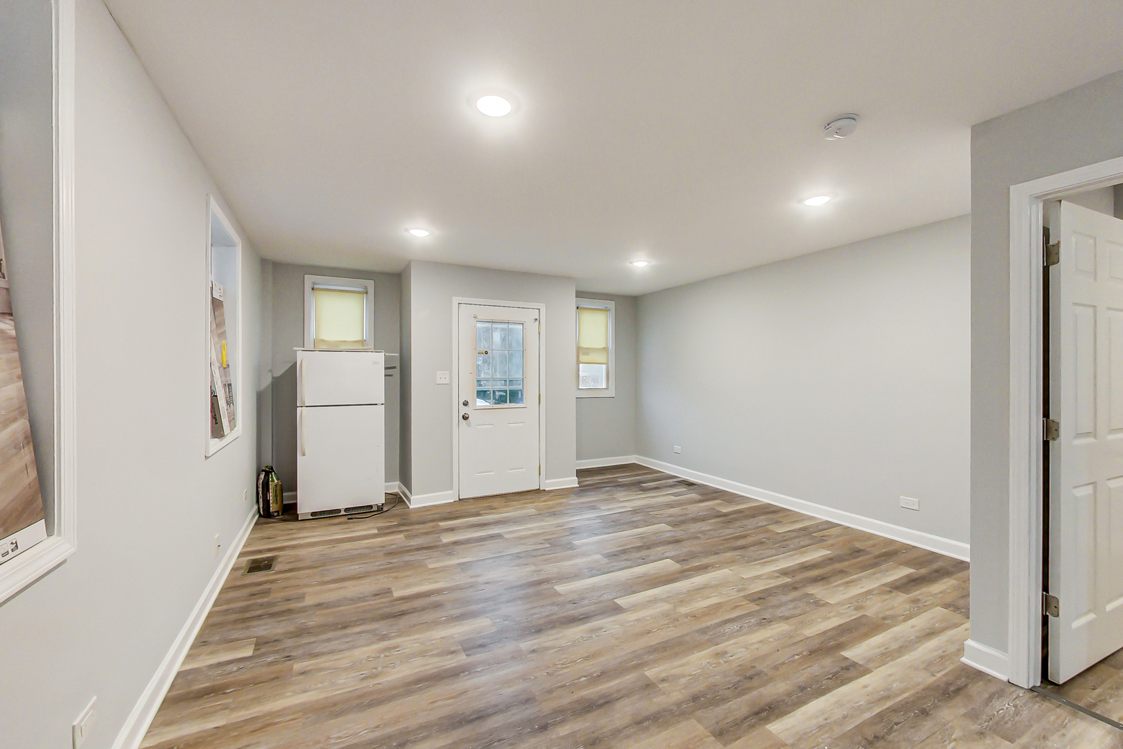2338 West 18th Place Chicago, IL 60608 - Photo 6 of 63 a view of an empty room and window