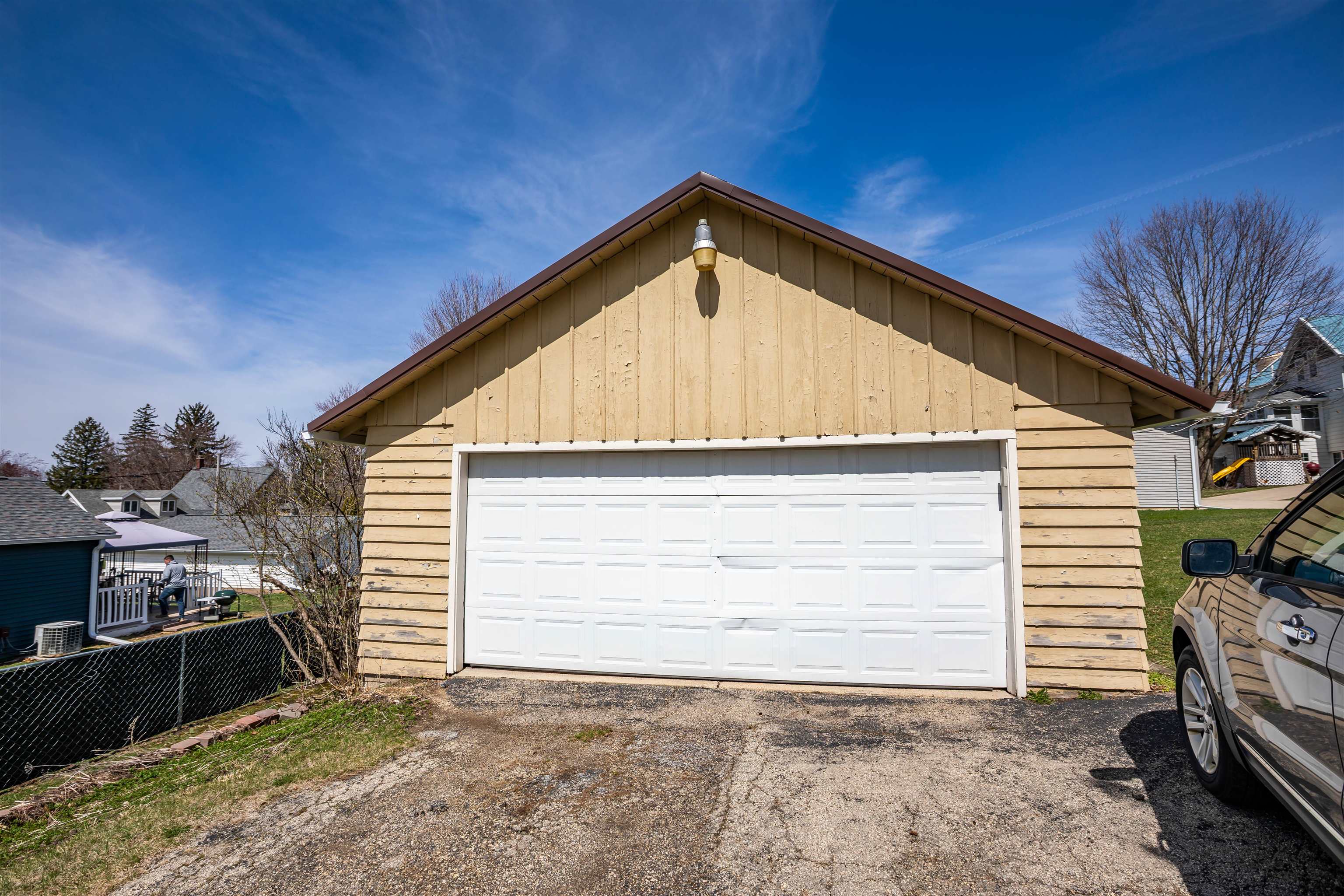 705 Fountain Street Mineral Point, WI 53565 - Photo 10 of 38