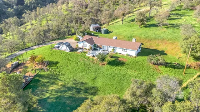 view of city and mountain view