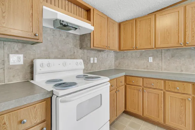 $180,000 | 296 Deep Woods Road, St. George, SC 29477