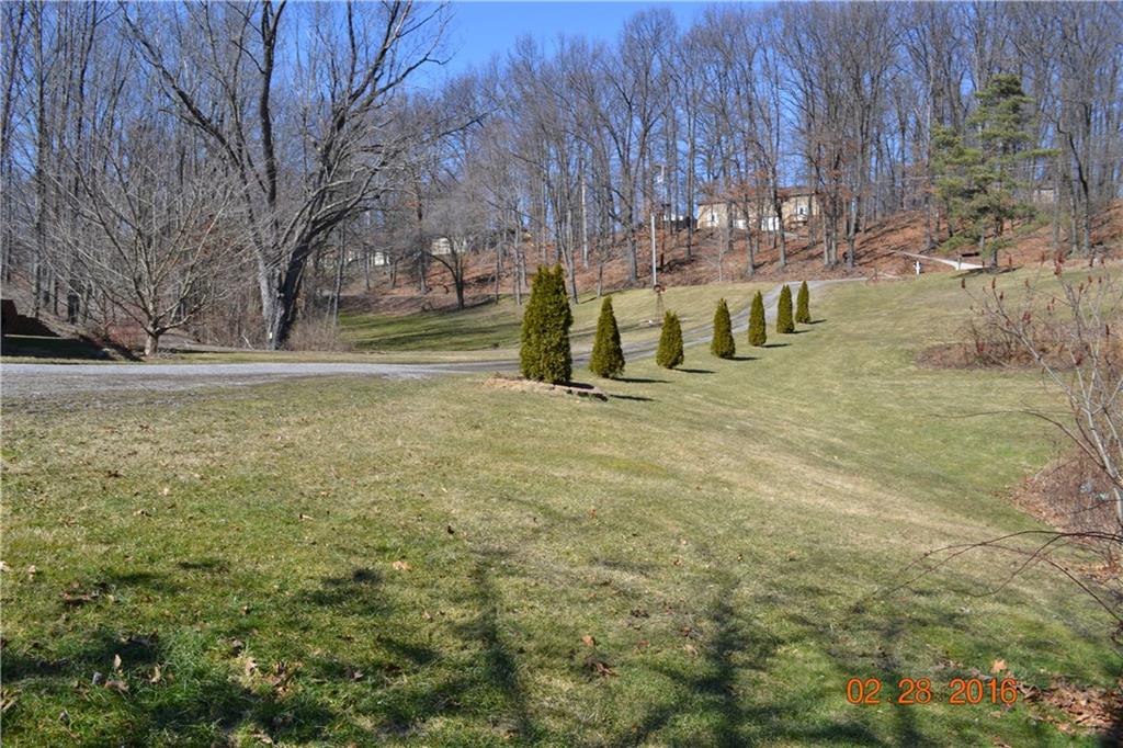 156 Temple Road Georgetown, PA 15043 - Photo 4 of 19