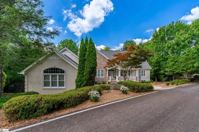 $997,000 | 3 Soft Breeze Court, Landrum, SC 29356