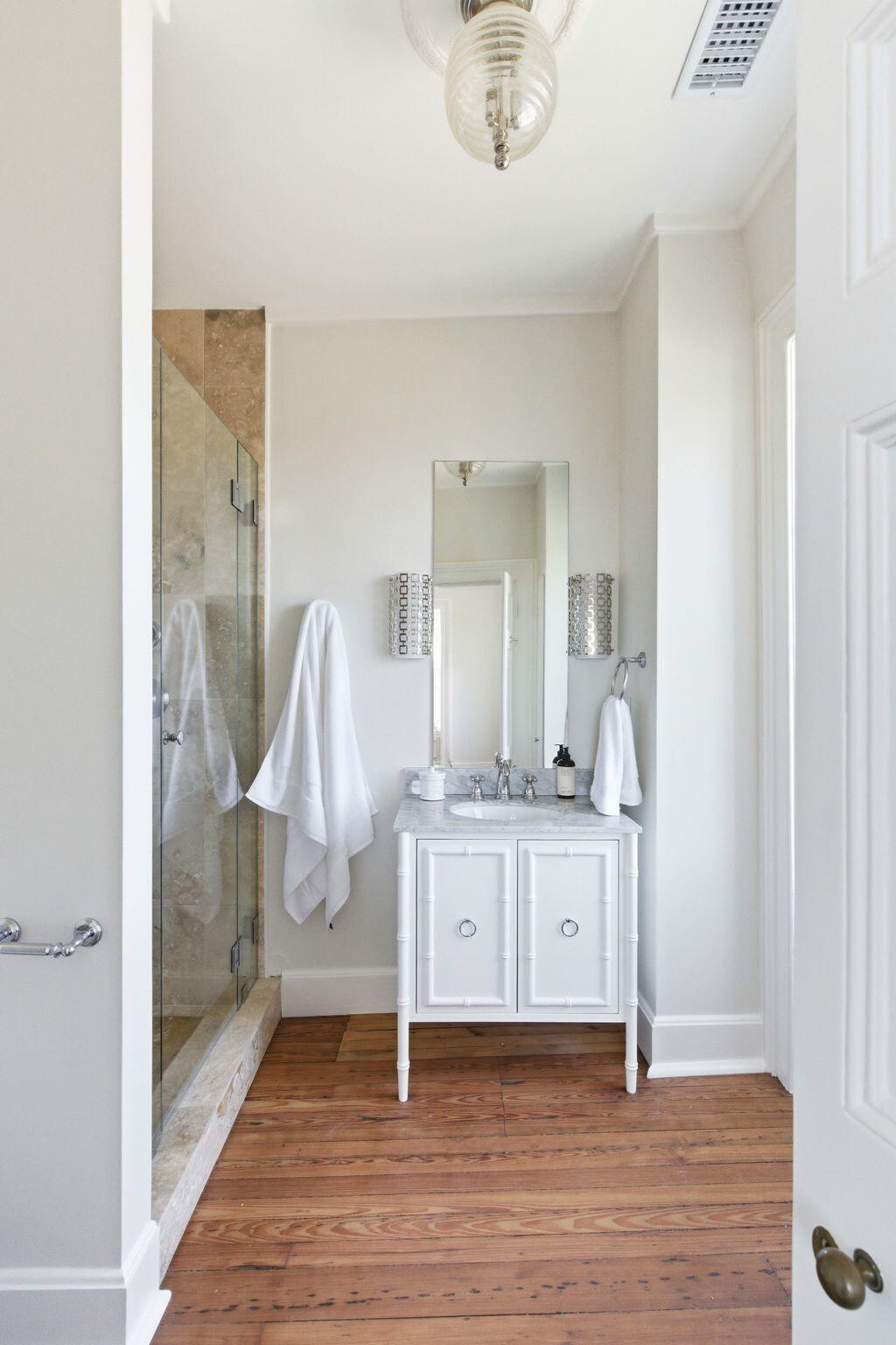 2 Water Street Charleston, SC 29401 - Photo 68 of 107 Bathroom