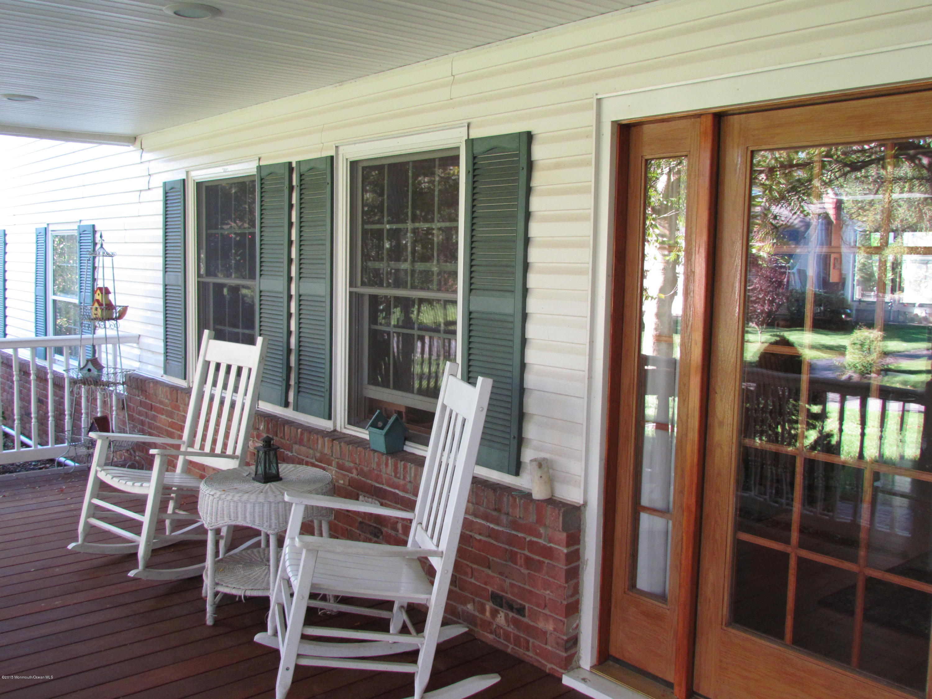 25 Cardinal Road Middletown, NJ 07748 - Photo 2 of 55 IMG_0281