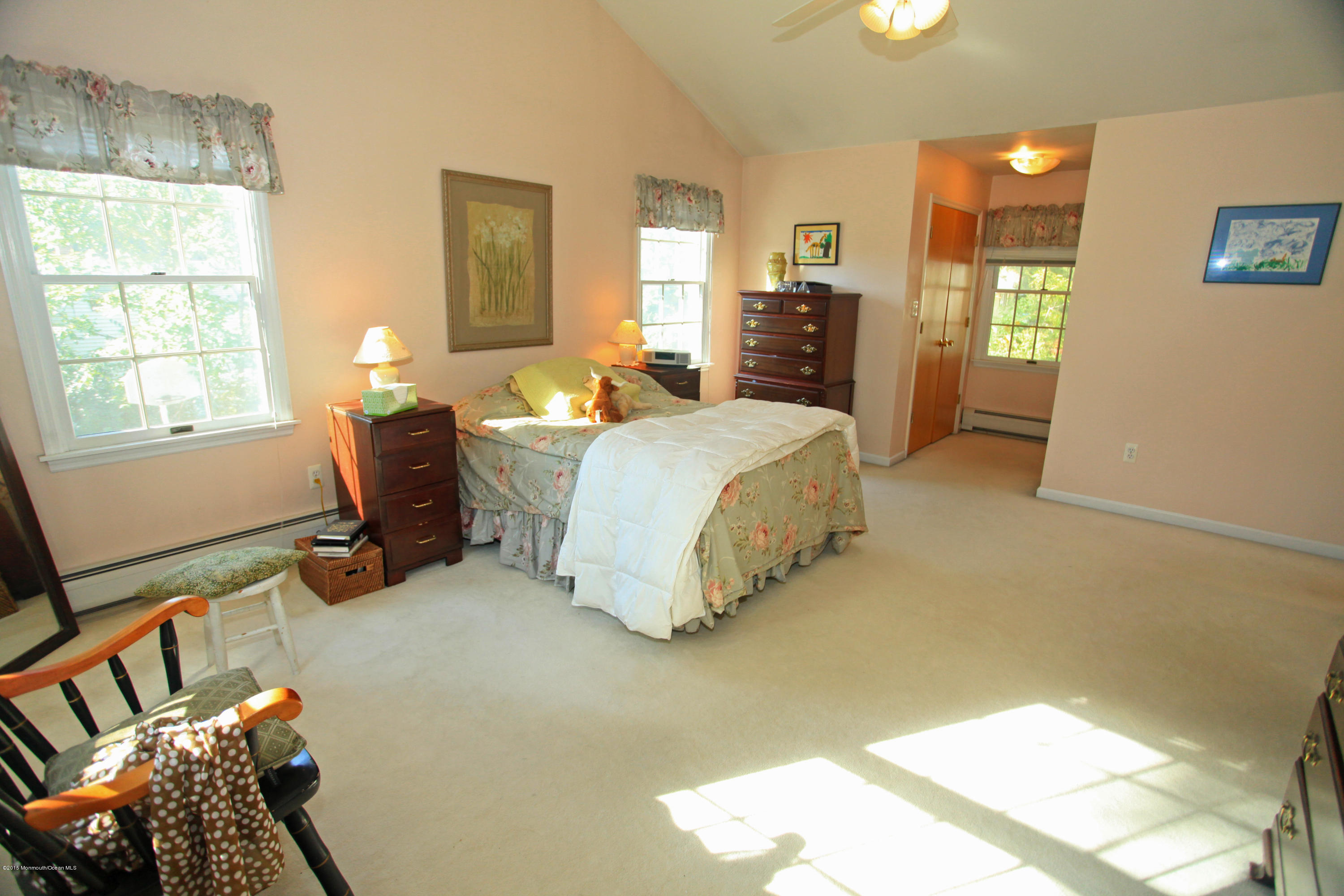 25 Cardinal Road Middletown, NJ 07748 - Photo 24 of 55 014