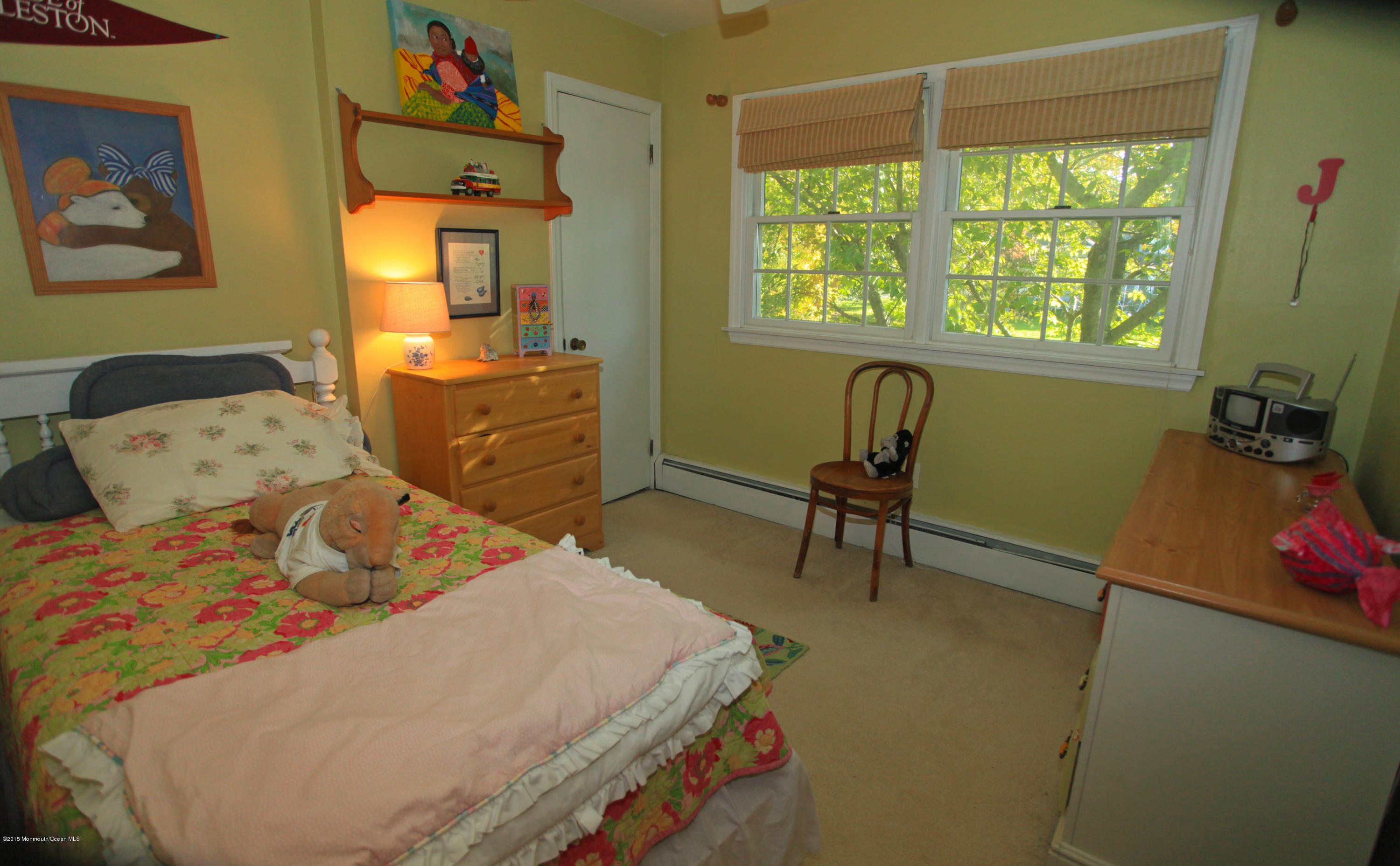 25 Cardinal Road Middletown, NJ 07748 - Photo 29 of 55 019