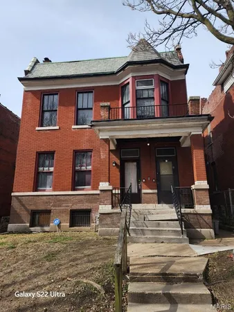 $160,000 | 1215 Clara Avenue, St. Louis, MO 63112