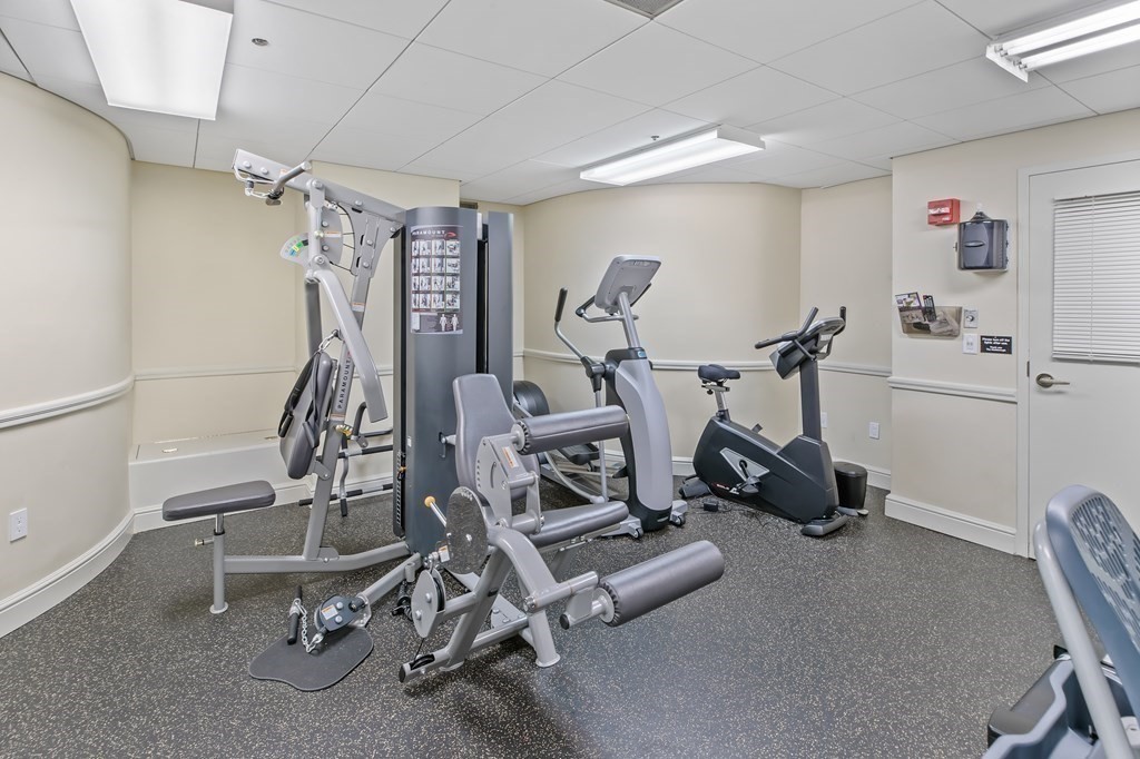 416 Marlborough Street, Unit 501 Boston, MA 02115 - Photo 5 of 12 a view of a room with gym equipment