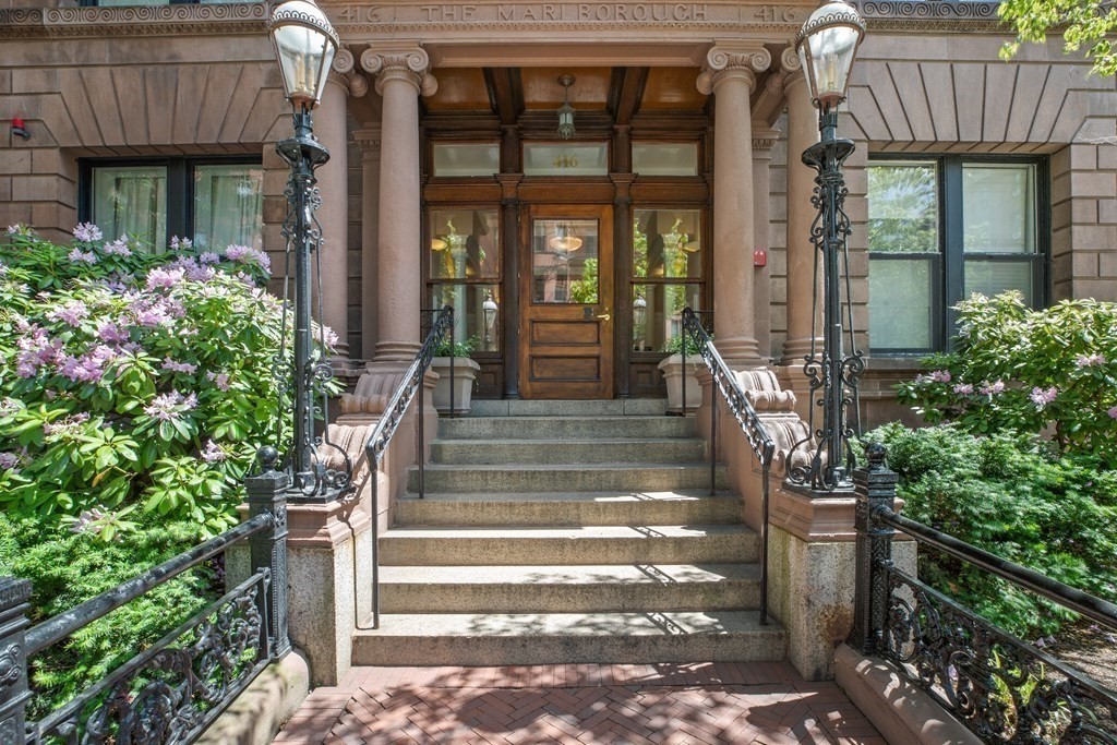 416 Marlborough Street, Unit 501 Boston, MA 02115 - Photo 6 of 12 a front view of a house with a porch