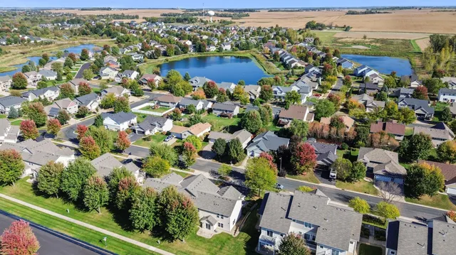 $290,000 | 2414 Elianna Drive, Northfield, MN 55057