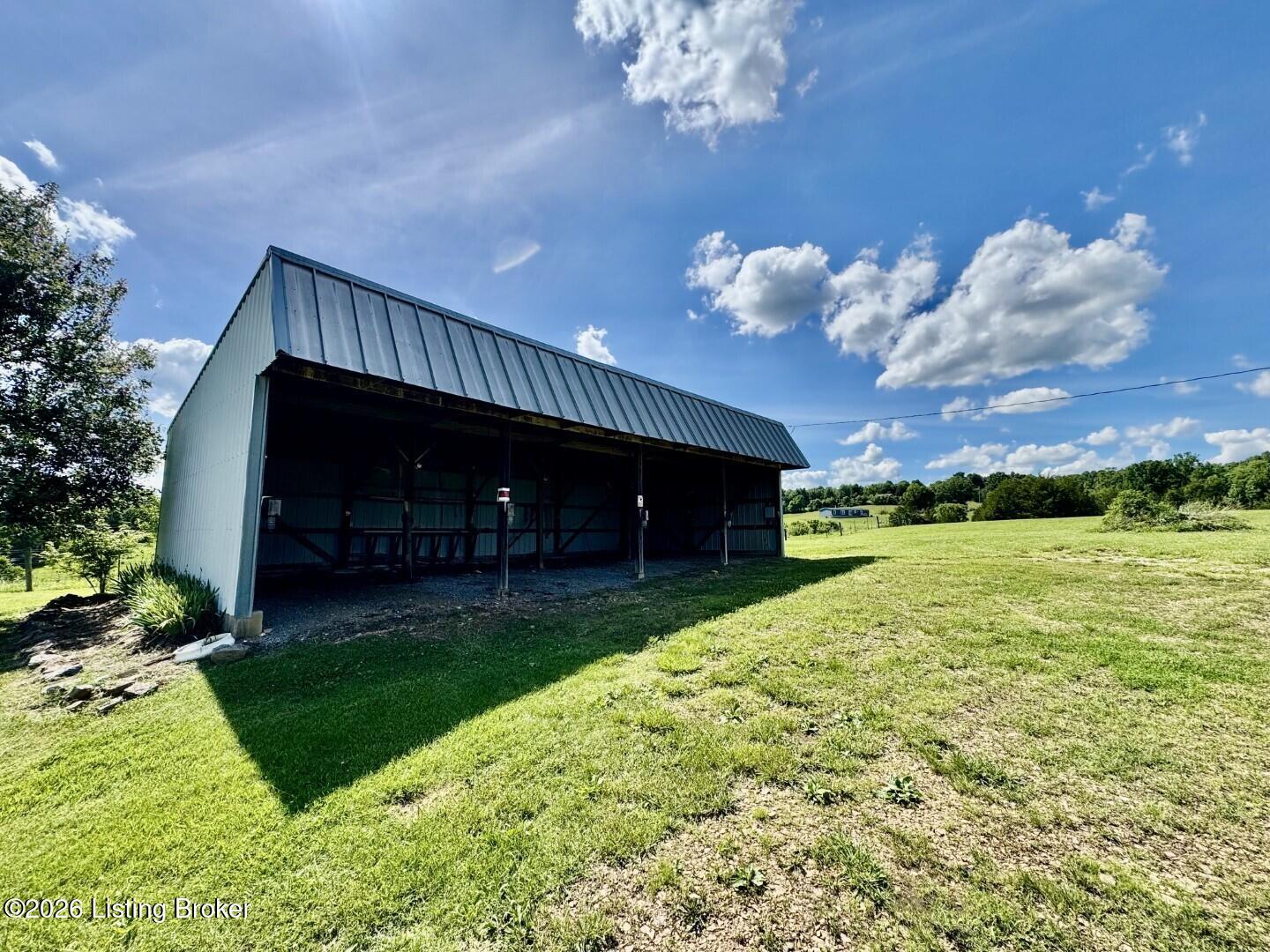 9867 Pottsville Road Springfield, KY 40069 - Photo 34 of 36 034_Building