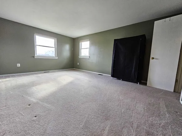 $1,750 | 2011 Vine Way Drive, Unit 66, Canton, MI 48188