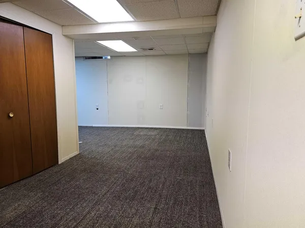 $1,750 | 2011 Vine Way Drive, Unit 66, Canton, MI 48188