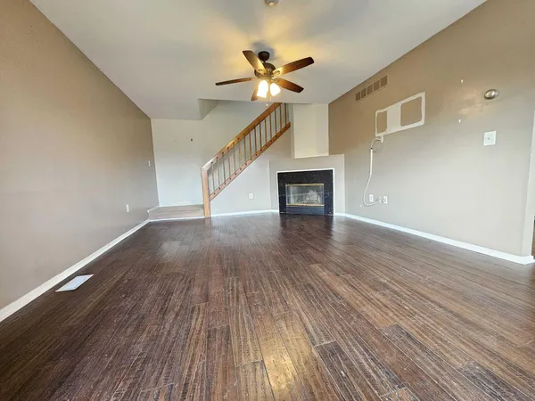 $1,750 | 2011 Vine Way Drive, Unit 66, Canton, MI 48188