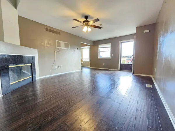$1,750 | 2011 Vine Way Drive, Unit 66, Canton, MI 48188